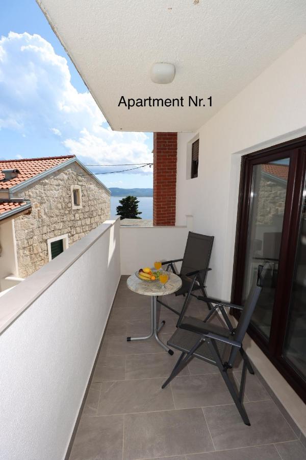 Emmi Apartments Marusici  エクステリア 写真