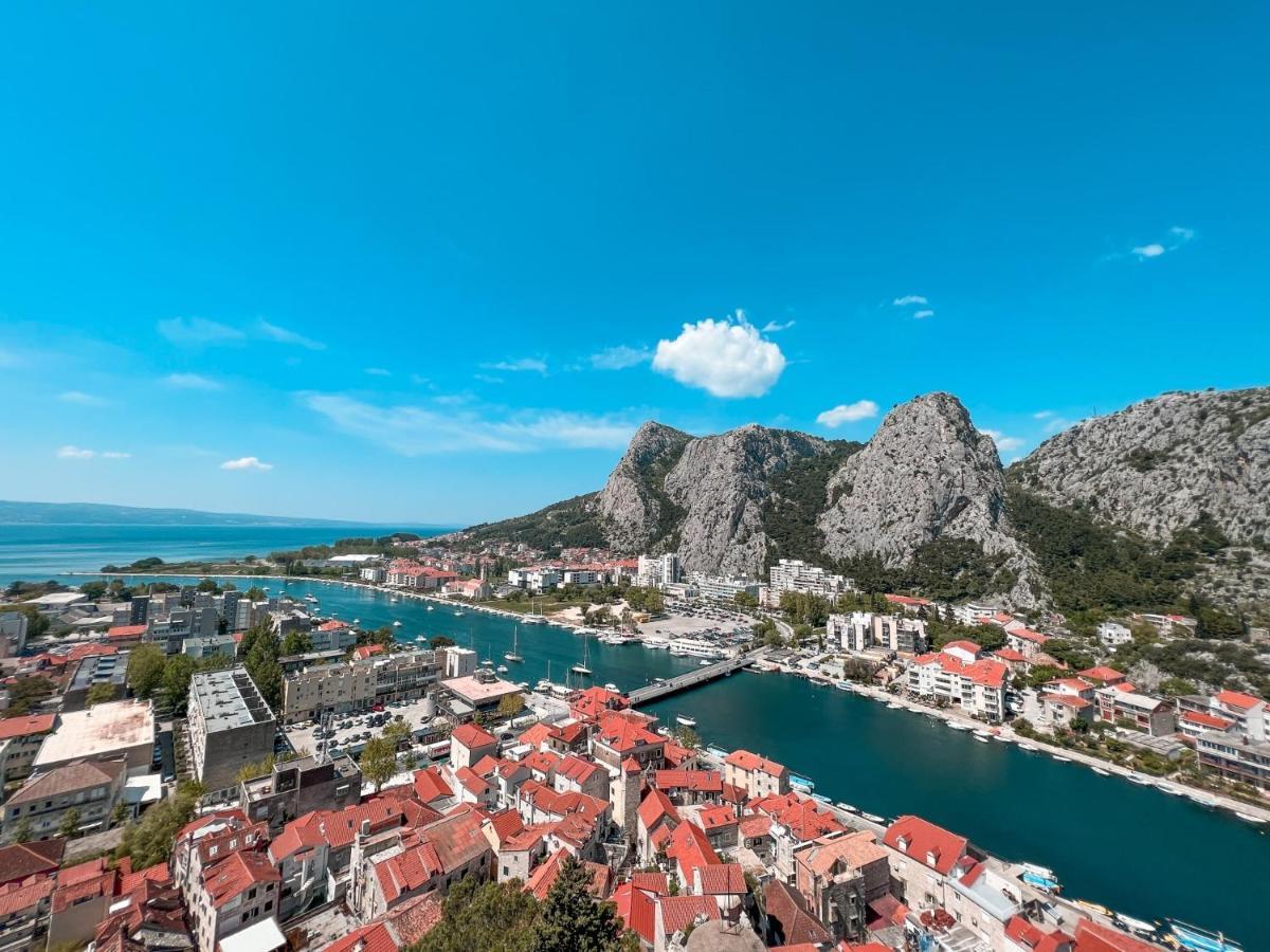 Emmi Apartments Marusici  エクステリア 写真